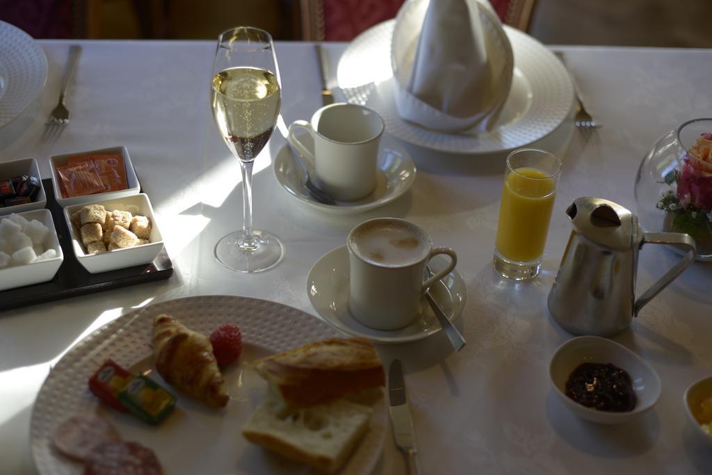 Logis Hotel Restaurant Au Boeuf Rouge Niederschaeffolsheim Buitenkant foto